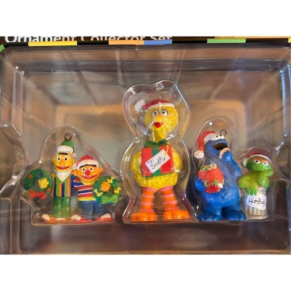 Carlton Cards: Sesame Street 35 Years Christmas Tree Ornament Collector Set Nwt - Picture 2 of 6